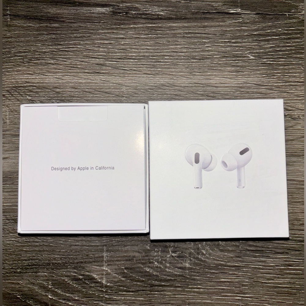 *NEW* AirPod Pro. Read bio!